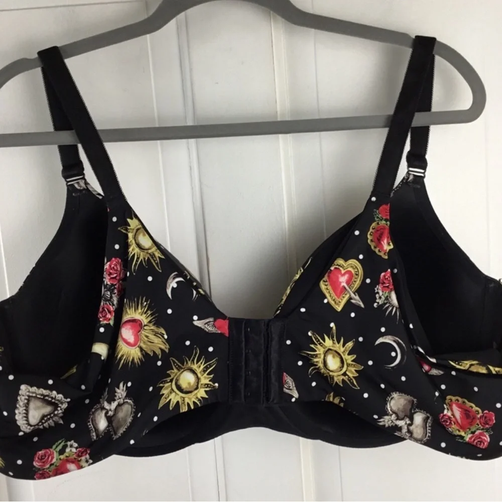 Torrid Curve Plunge Bra 50C Back Smoothing Padded Underwire Celestial EUC